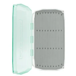 UMPQUA UPG FOAM SALT BAITFISH LARGE FLY BOX