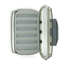 UMPQUA UPG FOAM WATERPROOF ESSENTIAL MEDIUM FLY BOX -Aero Fly Tackle 30060 FmWPEsstlMDGray OpnBck 68406.1680630679