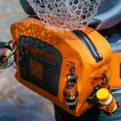 Fishpond Thunderhead Lumbar Pack - Limited Edition 11 Fishpond Thunderhead Lumbar Pack - Limited Edition -Aero Fly Tackle TSL ECO Mood4 2200x e87c39eb 0d90 44f6 8e8a 48ef9522f62a