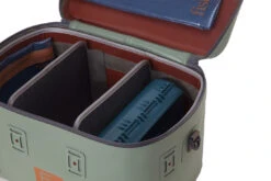 Fishpond Cutbank Gear Bag ECO -Aero Fly Tackle cutbank interior 1100x dd781357 04ab 46f4 91d4 2046a852e168